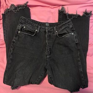 BDG Women's Charcoal Frayed Straight Leg Jeans